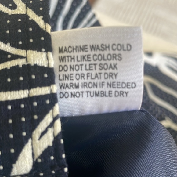 Rafael - woman’s navy/white floral jacket - Picture 8 of 10